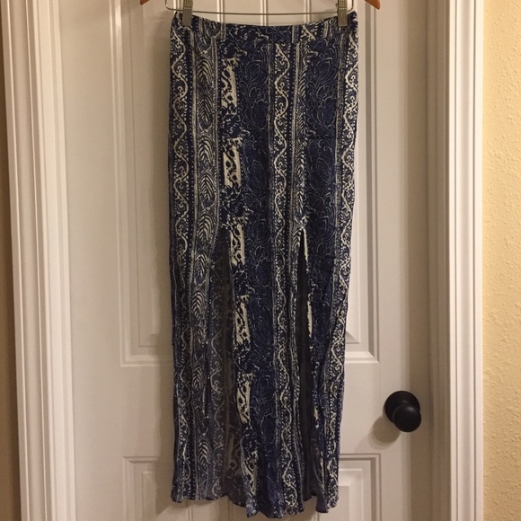 American Eagle double slit long skirt