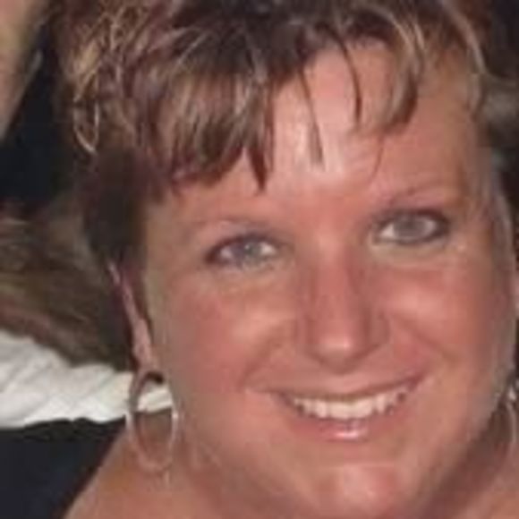 Meet your Posher, Berneta - Picture 1 of 1