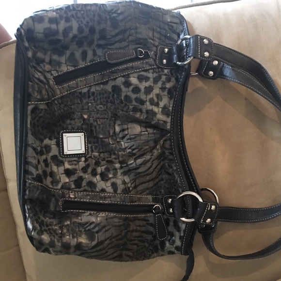 Purse - Picture 1 of 4