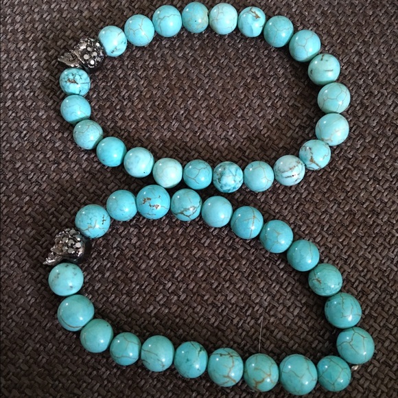 NWOT Turquoise gunmetal skull bracelet