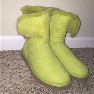 Lime green uggs