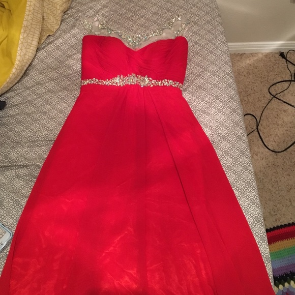 Gorgeous prom dress!