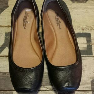 Lucky Brand black ballerina flats