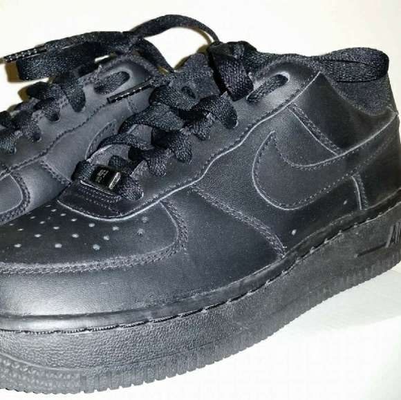 NEW Boys Nike Airforce