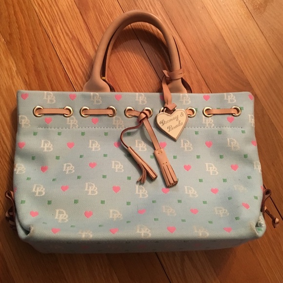 Dooney & Bourke purse