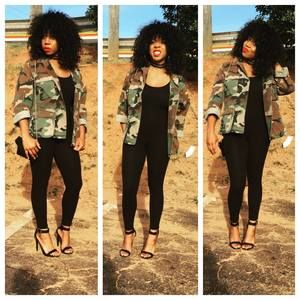 Meet your Posher, Evette