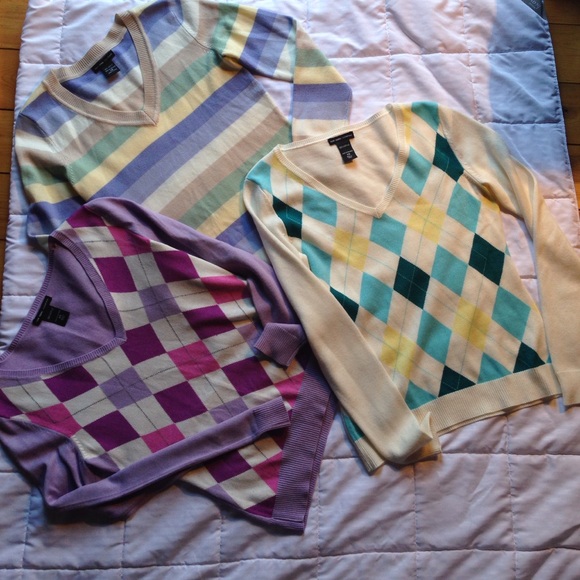 NewYork & Company sweatshirts