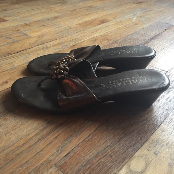 Flip flops - Picture 2 of 4