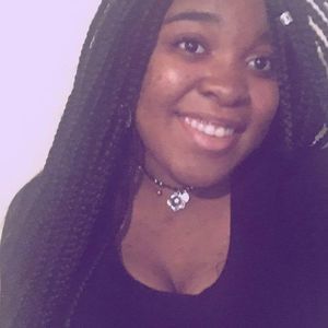 Meet your Posher, Alana