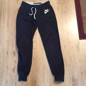 Nike joggers