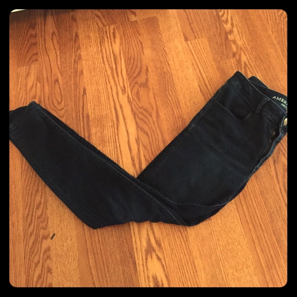 American Eagle, Size 6, Dark wash skinny jeans