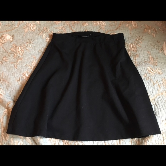 ASOS CURVE Exclusive A-Line Skirt - Black / US 14