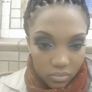 Meet your Posher, Jo-ann