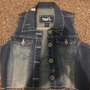 Short sleeved ripped/frayed jean jacket