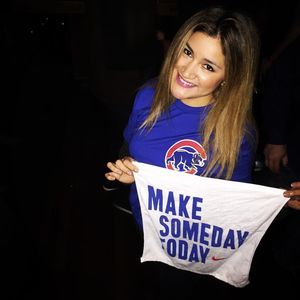 Meet your Posher, Isis