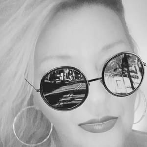 Meet your Posher, Darlene