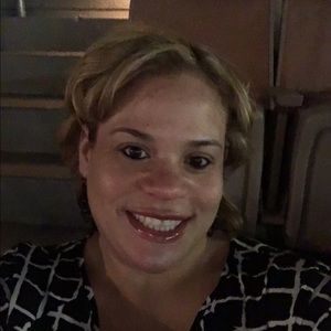 Meet your Posher, Raeshann