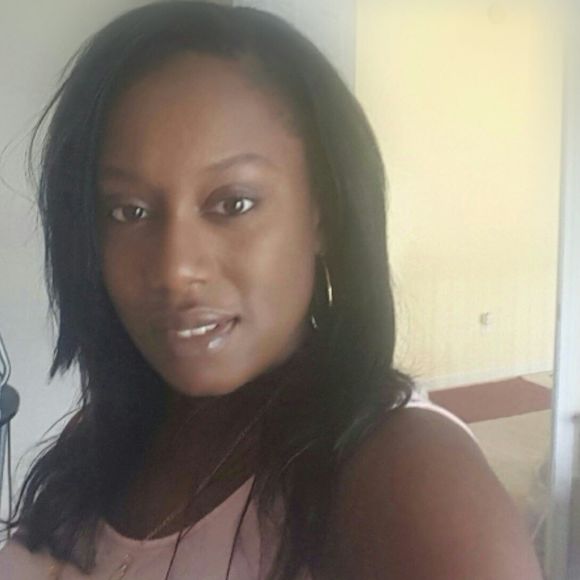 Meet your Posher, Quosha