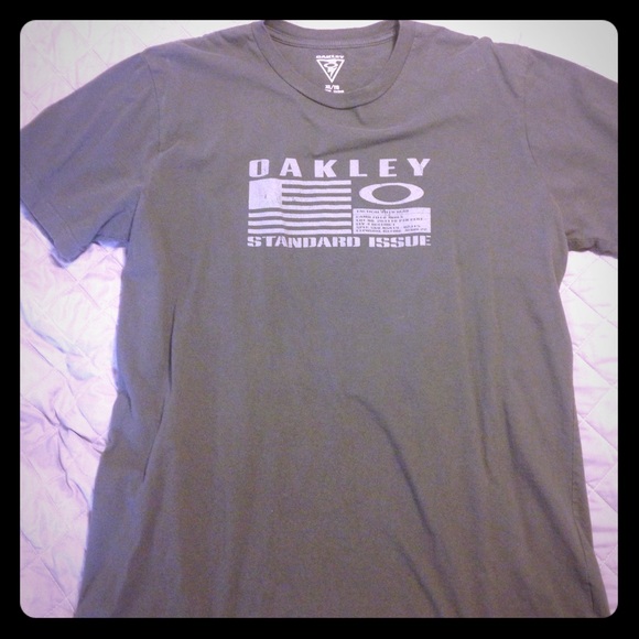 Oakley T-Shirt