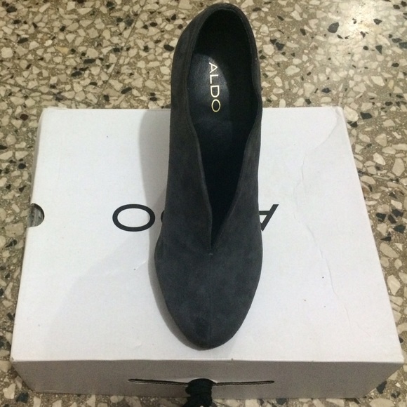 Fabulous Aldo Boots - Picture 4 of 4