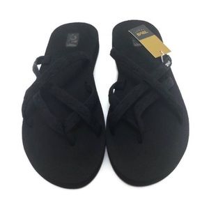 NIB Teva Black Strap Sandals