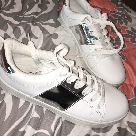 Rue 21 sneakers!🎉😍