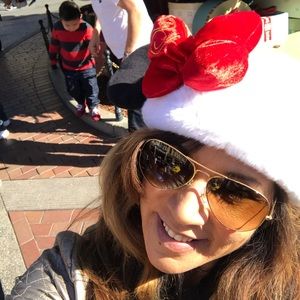 Meet your Posher, Rose