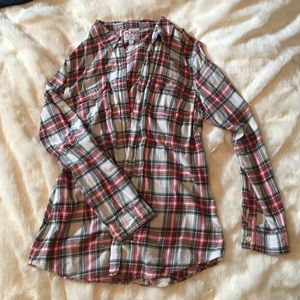 Women's flannel shirt