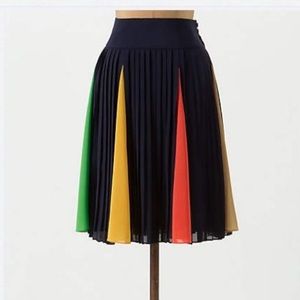Navy pleated a-line skirt with colorblock pleating