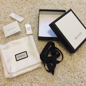 Gucci men's wallet box and dustbag