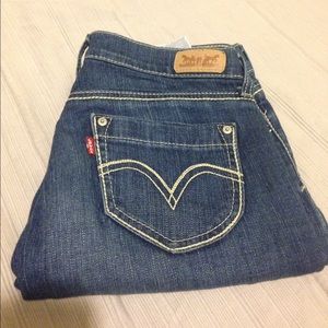 Levi's skinny jean 🎊🎉🎈