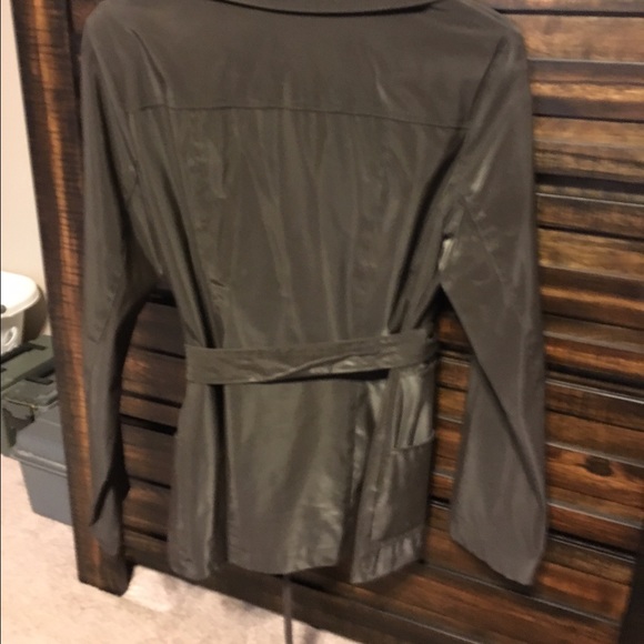 Heavy Weight Rain Jacket Size Medium - image 3