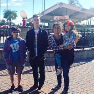 Meet your Posher, Stacy