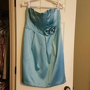 NWT David's Bridal strapless dress