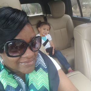 Meet your Posher, Paula