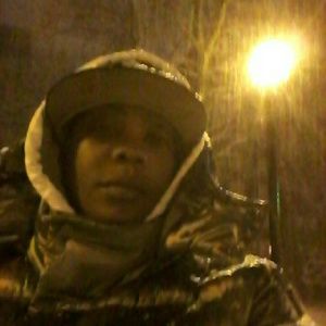 Meet your Posher, Aisha