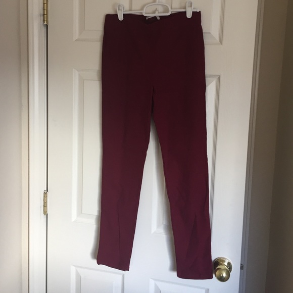 Wine/red straight leg, skinny pant