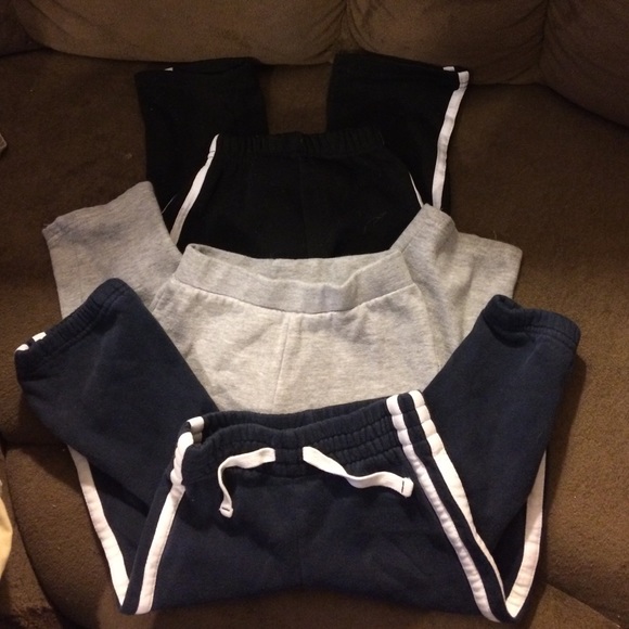 Bundle little boy sweats 2T/ sold in bundle