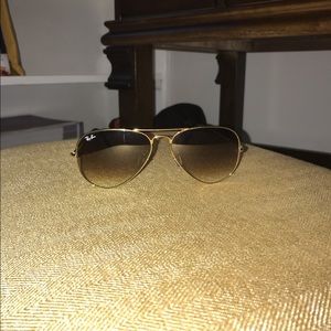 Ray ban aviators