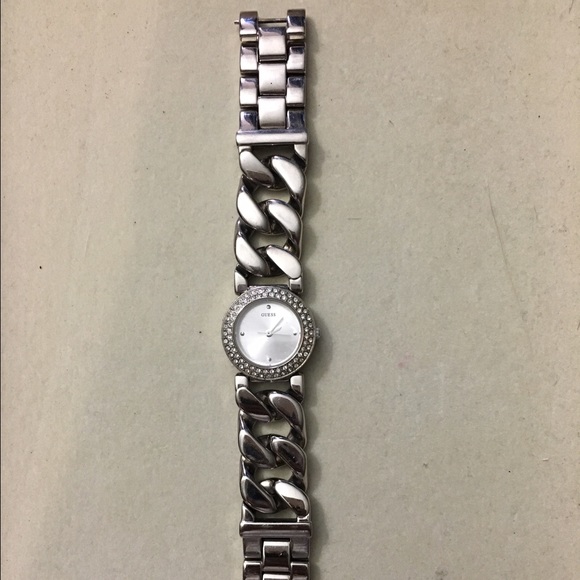GUESS WATCH- Thick Chain Link Style w/ Crystals