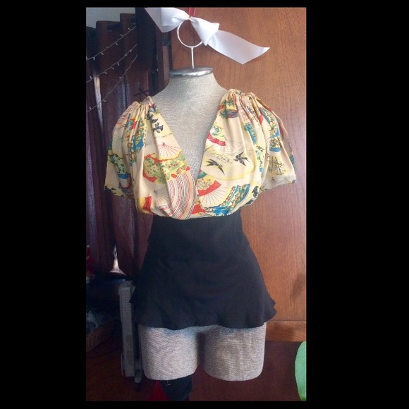 Trashy Diva by Candace Gwinn silk Asian print top