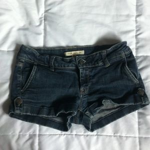 BLUE SHORT SHORTS😩❤️❤️