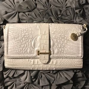 Brahmin Bryn Clutch!