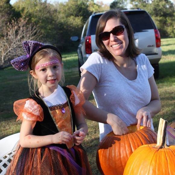 Meet your Posher, Julia - Picture 1 of 1