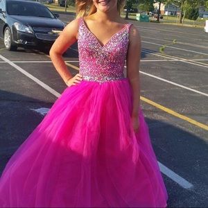 Beautiful pink dress!!