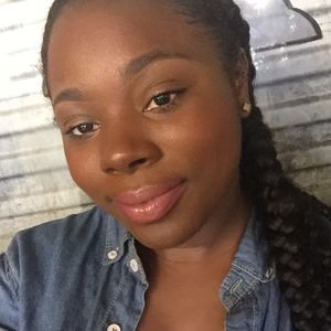 Meet your Posher, Lenay