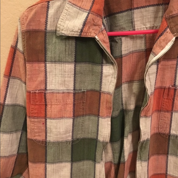 Giselle apperal small - Picture 2 of 2