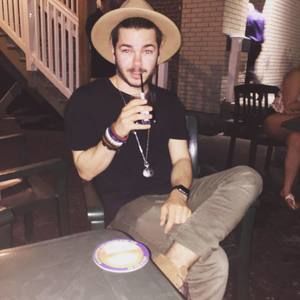 Meet your Posher, Andrew