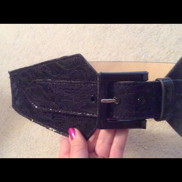 Lace Belt - Picture 3 of 3