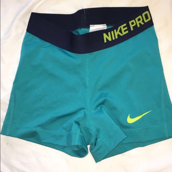 LIKE NEW- NIKE PRO WOMEN'S SHORTS TEAL - Picture 2 of 4